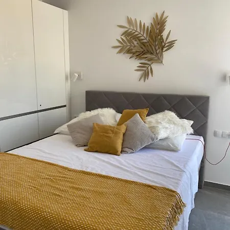 Διαμέρισμα Penthouse Maus *